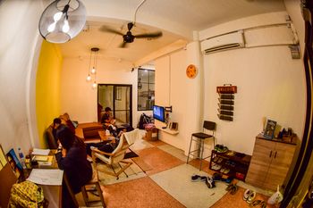 Kudi Hostel 2*