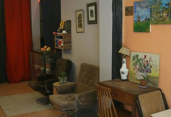 Kudi Hostel 2*