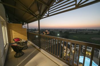 Rudraksh Club & Resort 4*