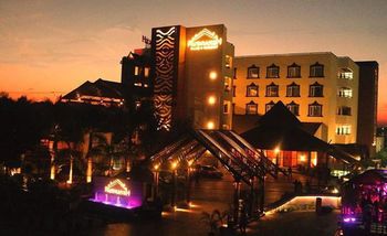 Rudraksh Club & Resort 4*