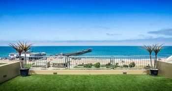 Hotel A La Mer 3*
