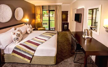 Sabi River Sun 4*