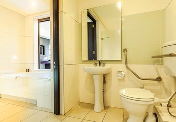 The Fairway Hotel, Spa & Golf Resort 4*