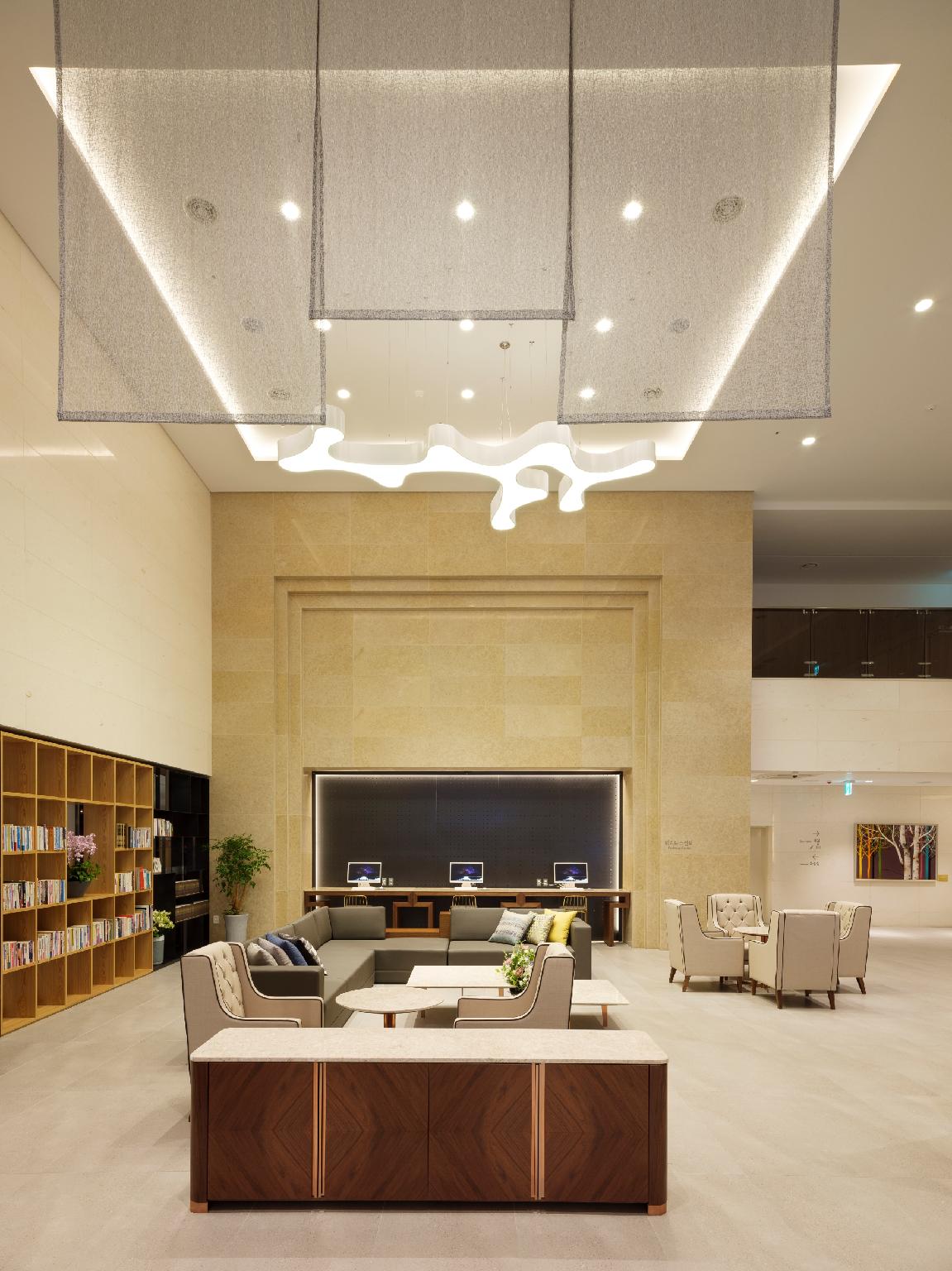 Yeosu Venezia Hotel & Suite 4*