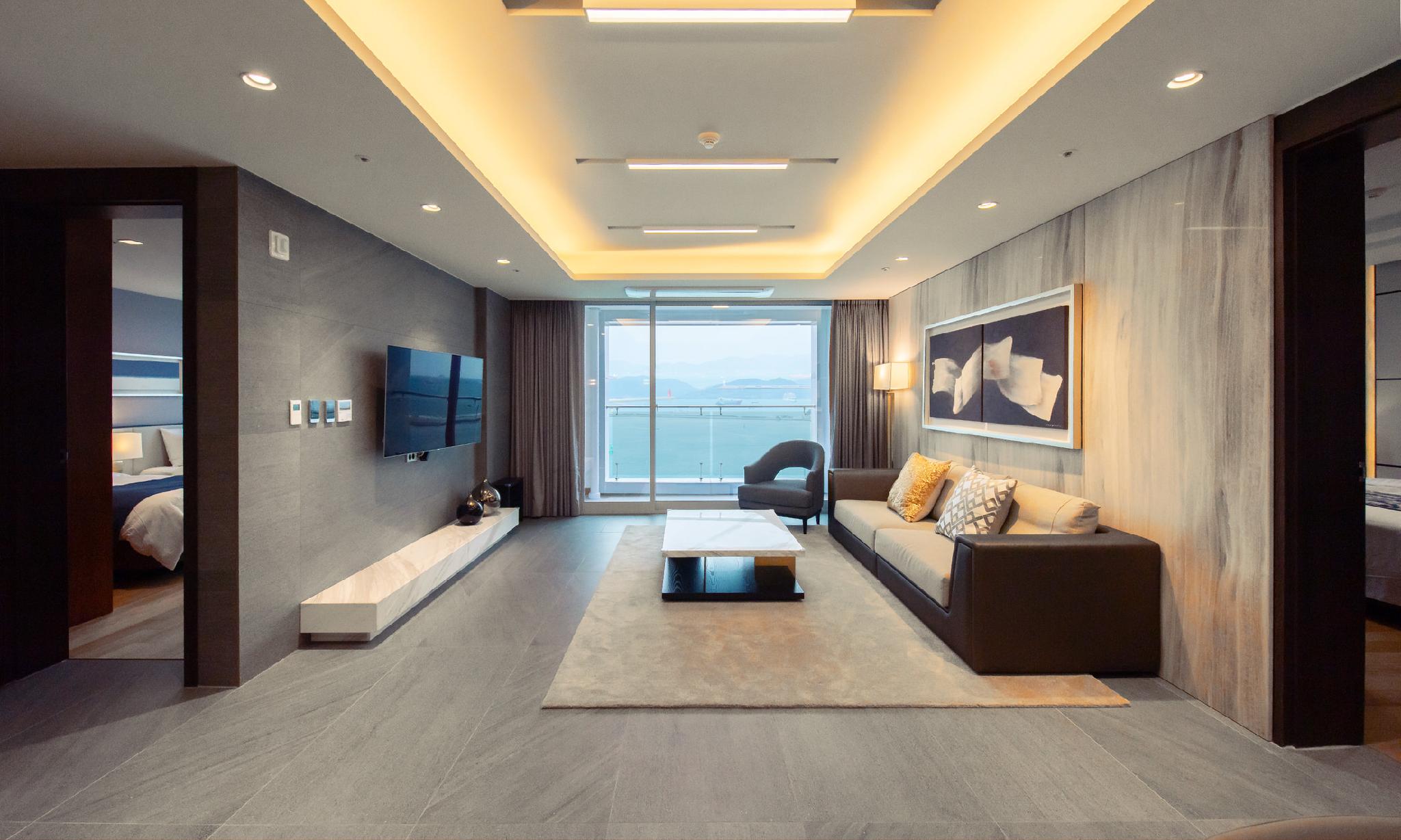 Yeosu Venezia Hotel & Suite 4*