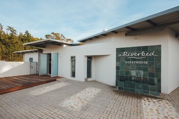A Riverbed Guesthouse 4*