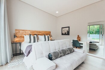 A Riverbed Guesthouse 4*