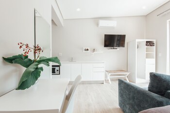 A Riverbed Guesthouse 4*