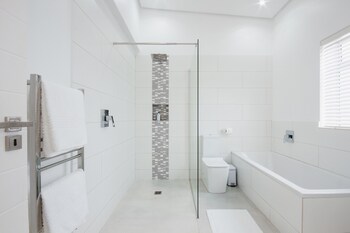 A Riverbed Guesthouse 4*