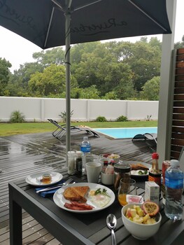 A Riverbed Guesthouse 4*