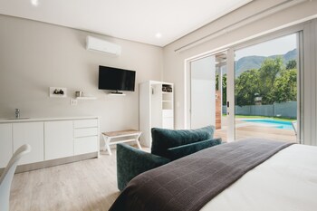 A Riverbed Guesthouse 4*