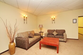 Benvenuto Hotel and Conference Centre 3*