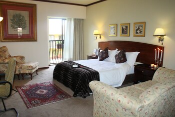 Benvenuto Hotel and Conference Centre 3*