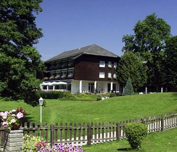 Inselhotel Faakersee 4*