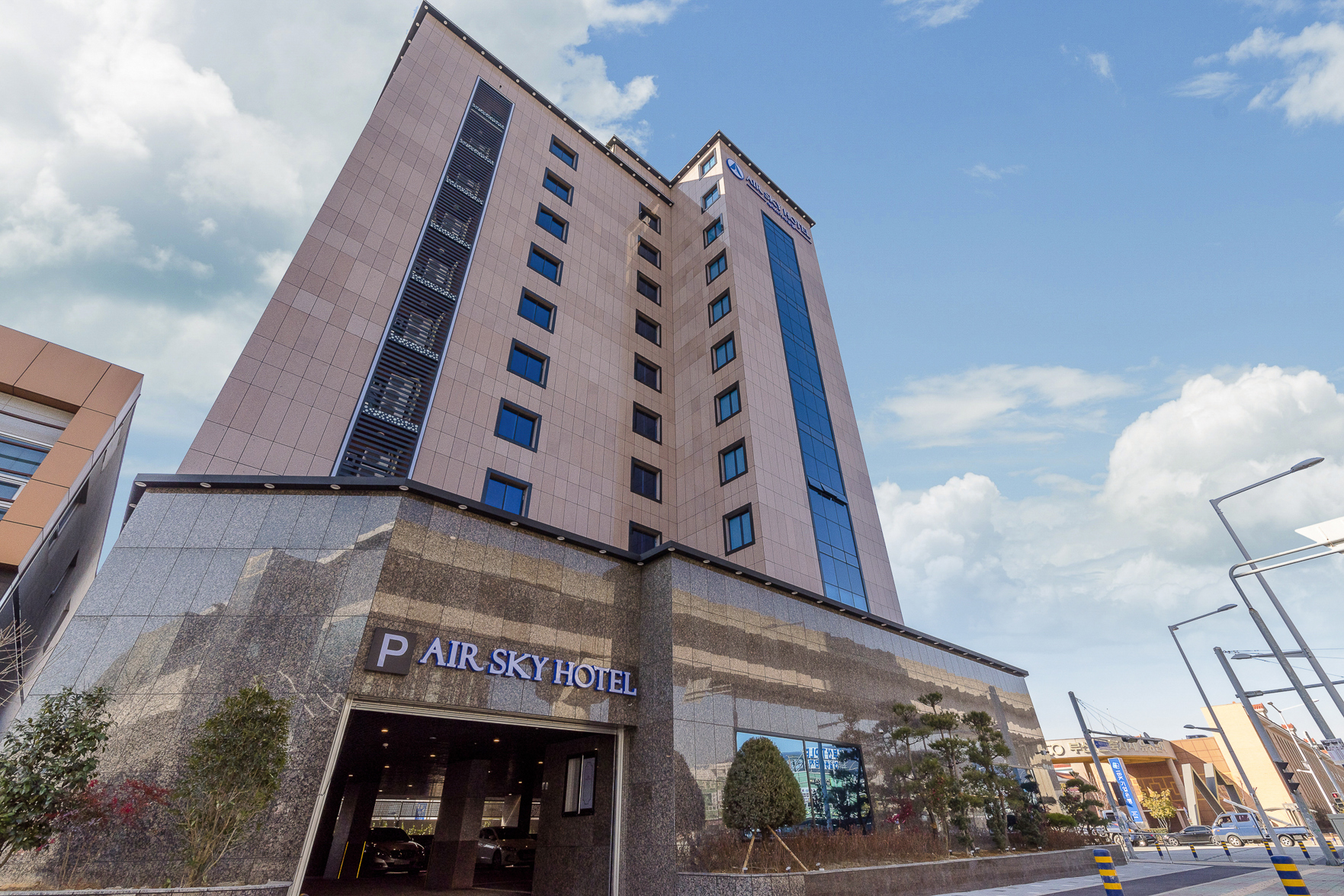 Air Sky Hotel 3*
