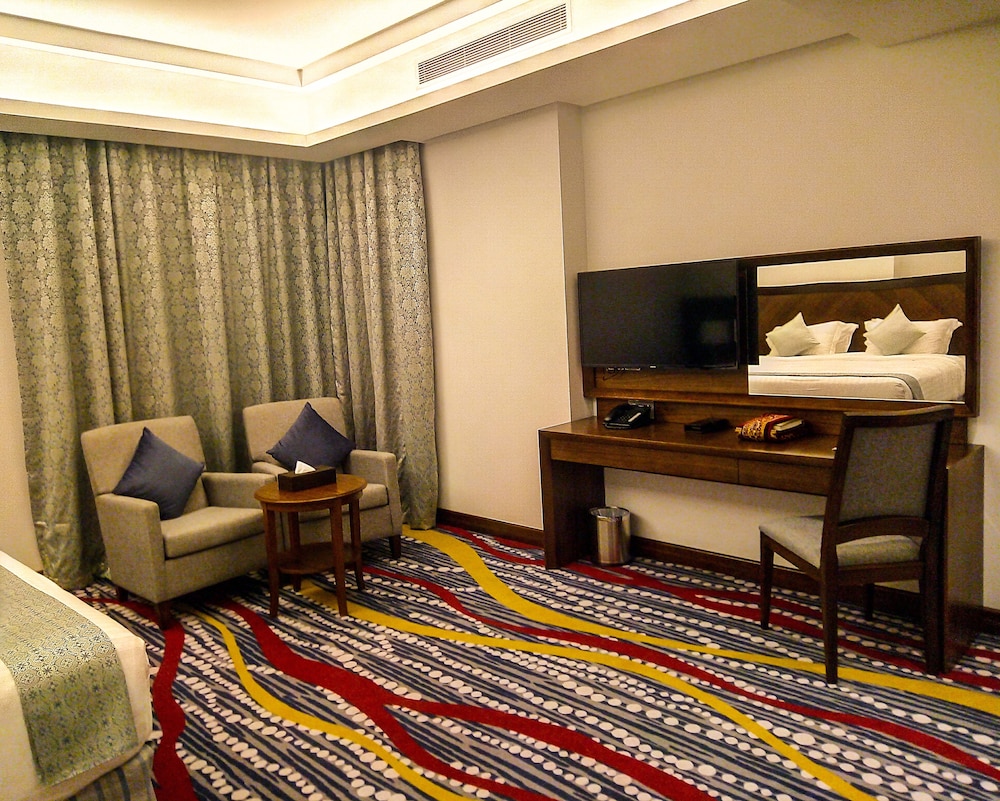 Lumain Hotel 0*