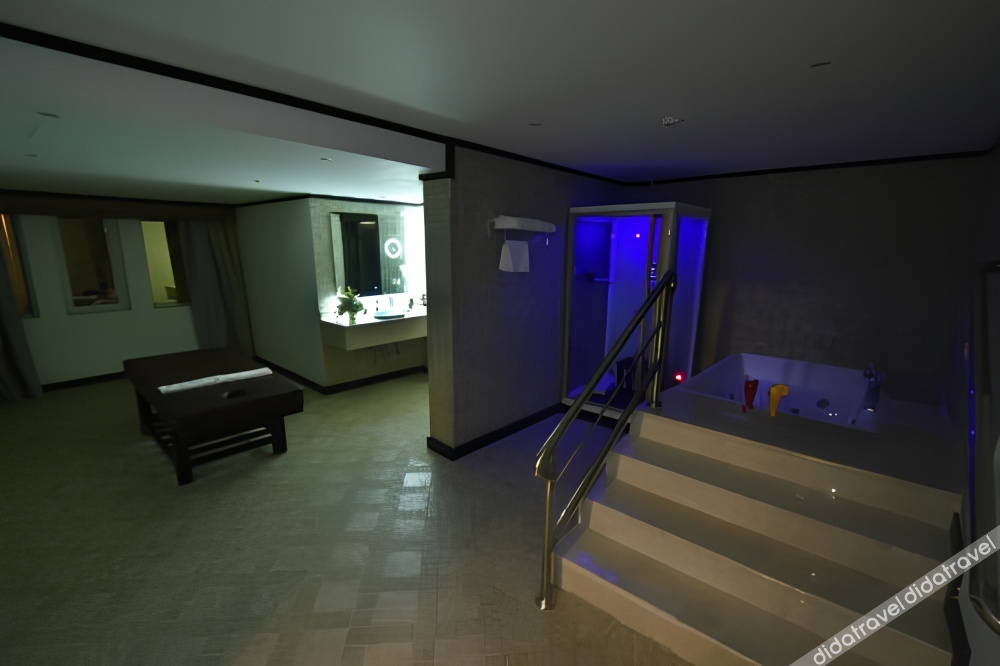 The District Hotel Najran 0*