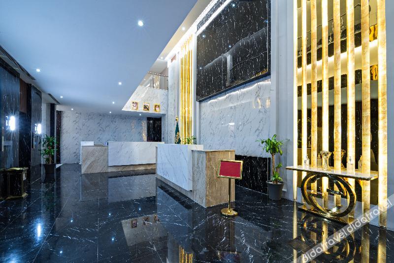Mirnian Hotel 3*