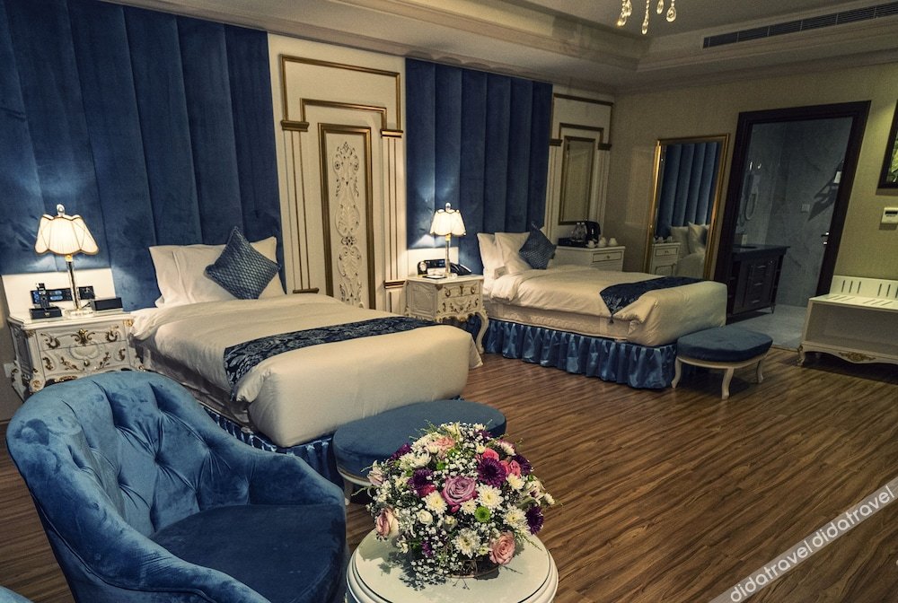 WA hotel 4*