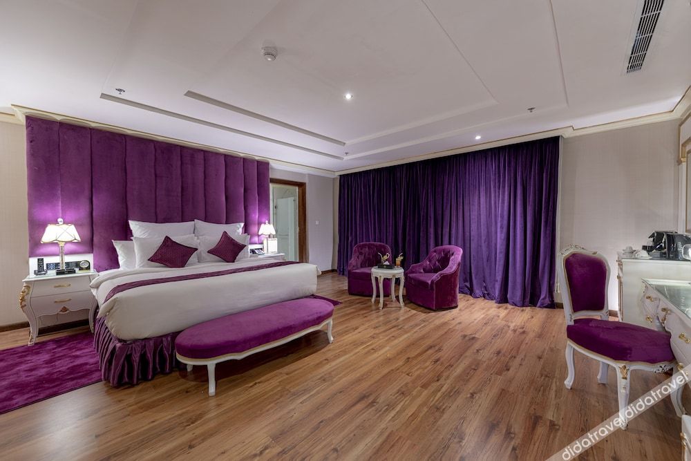 WA hotel 4*