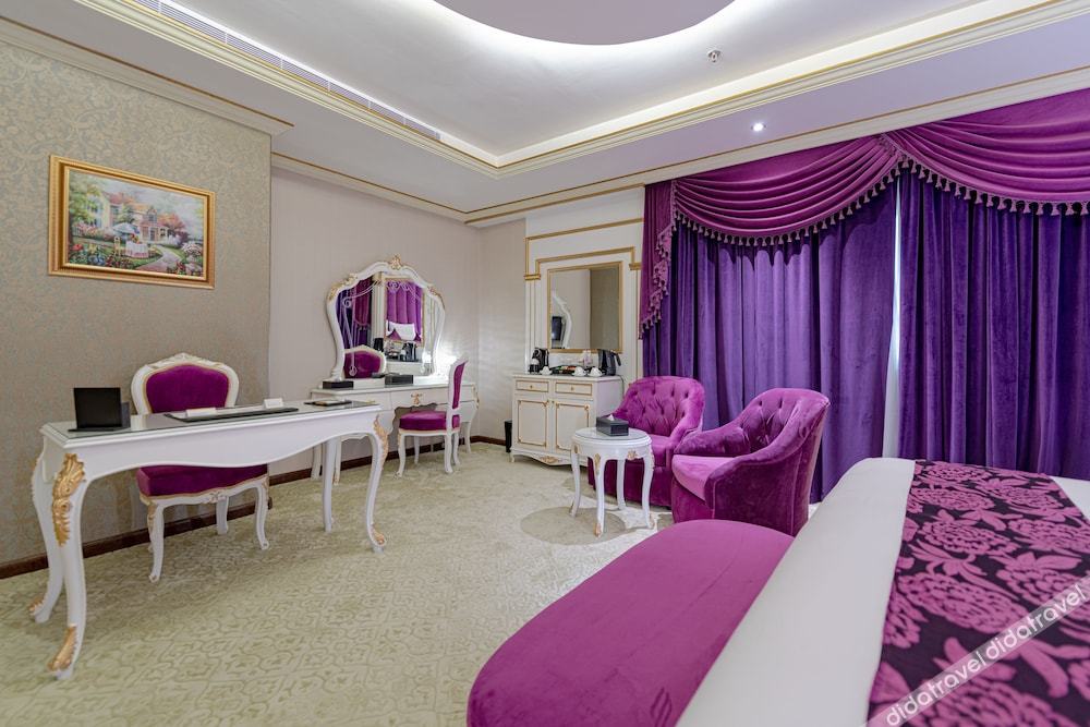 WA hotel 4*