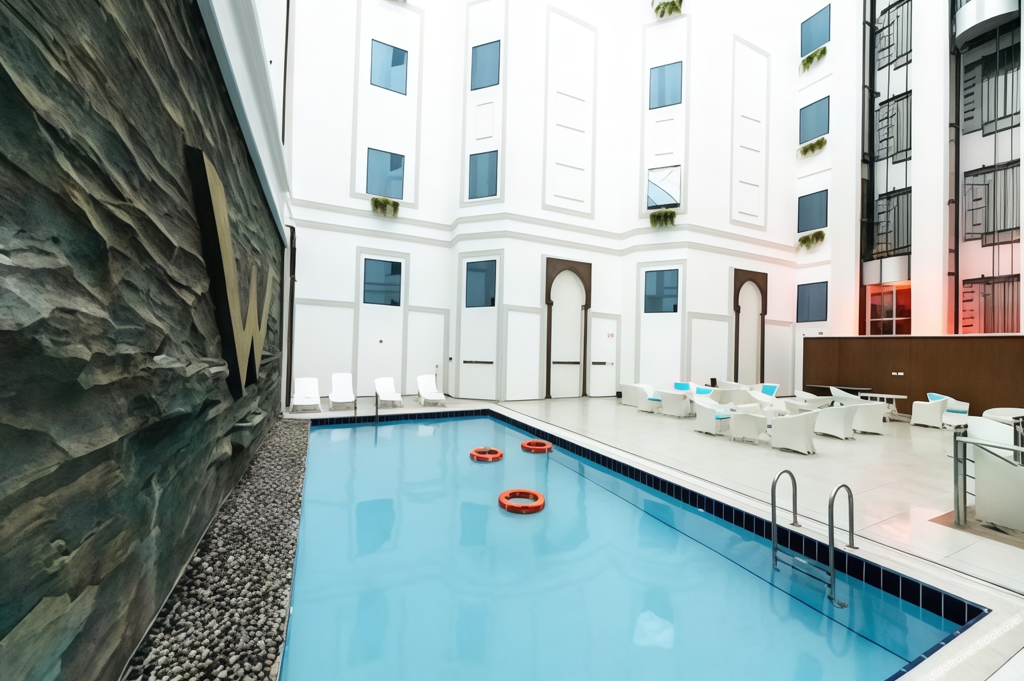WA hotel 4*