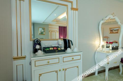 WA hotel 4*