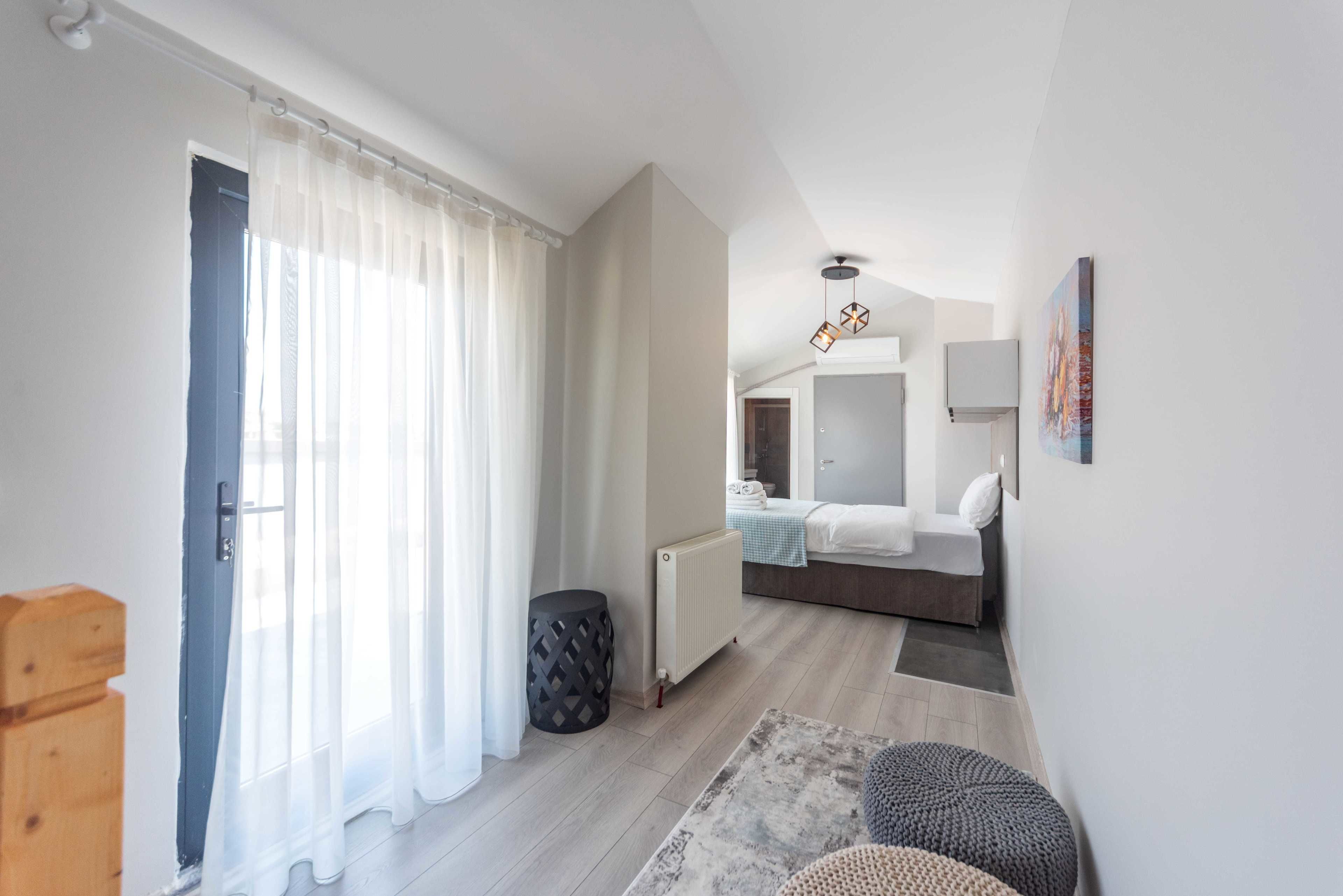 Green Hills Suites 0*