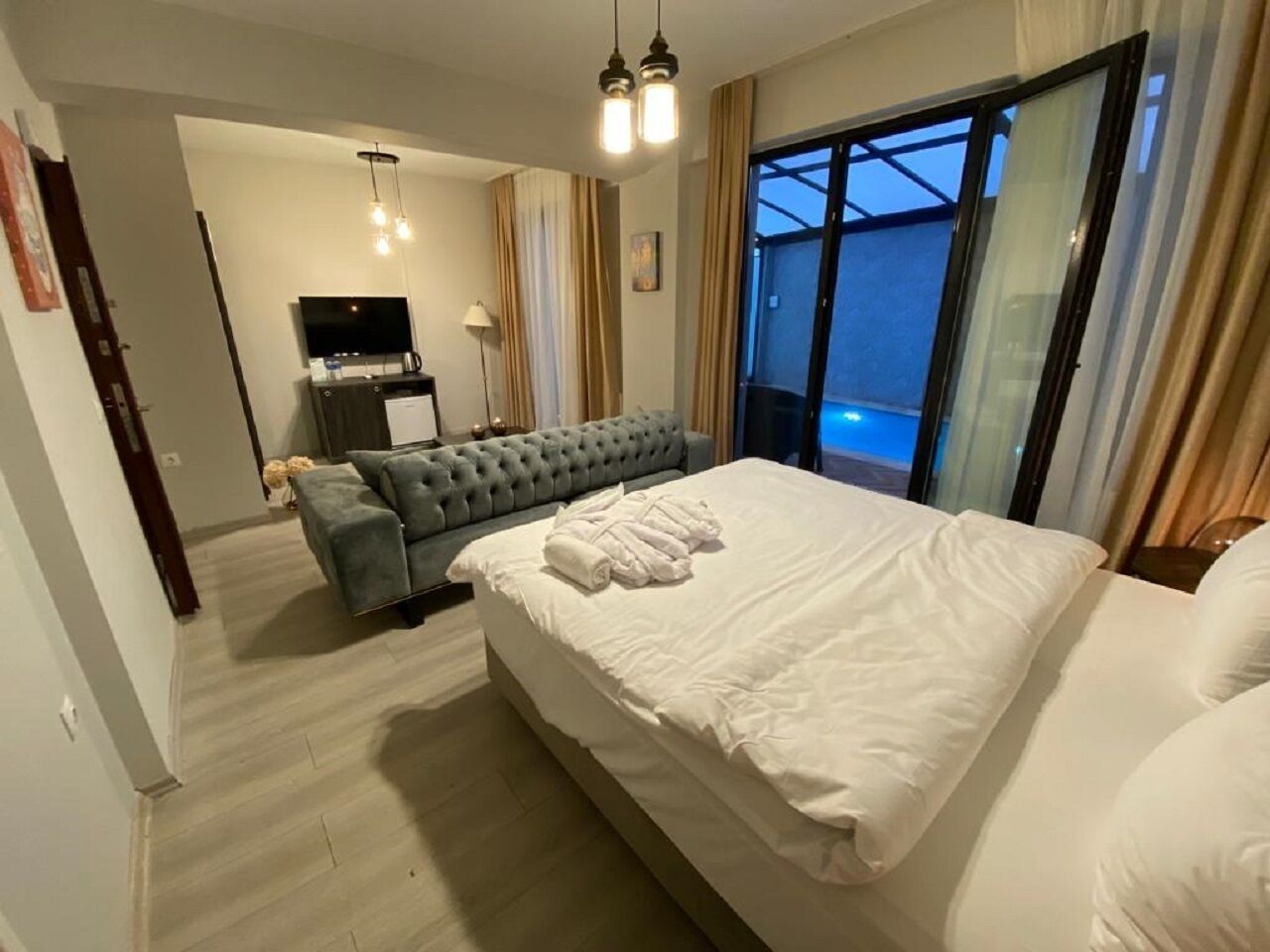 Green Hills Suites 0*