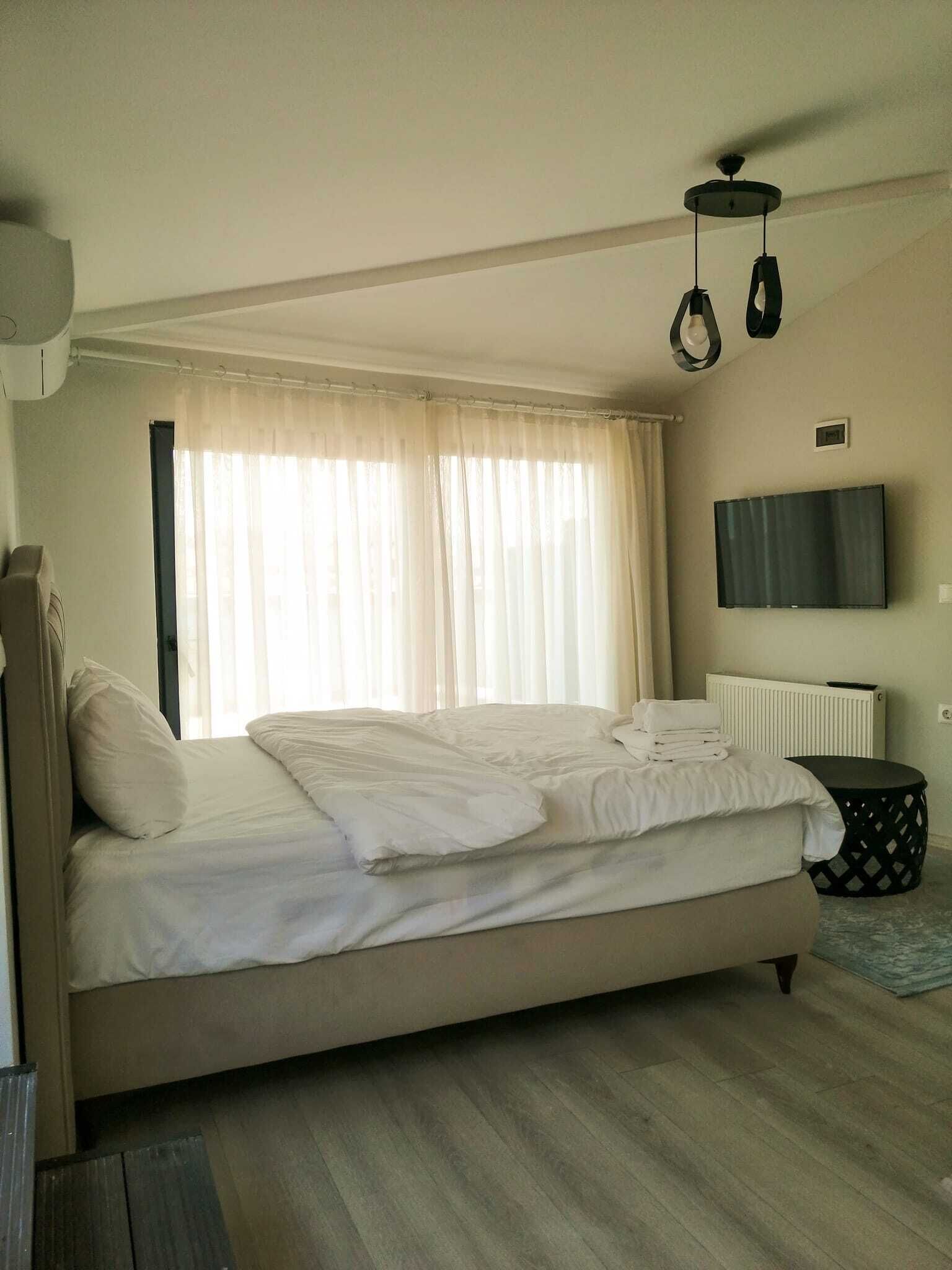 Green Hills Suites 0*