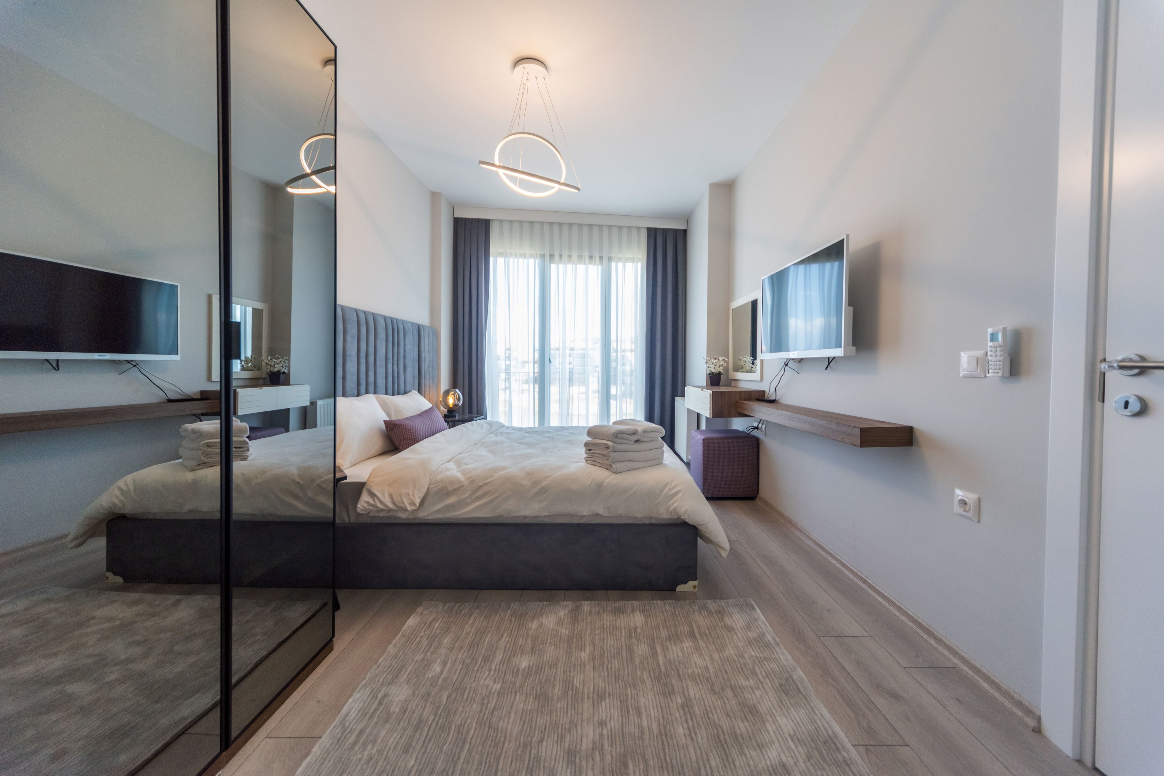 Green Hills Suites 0*