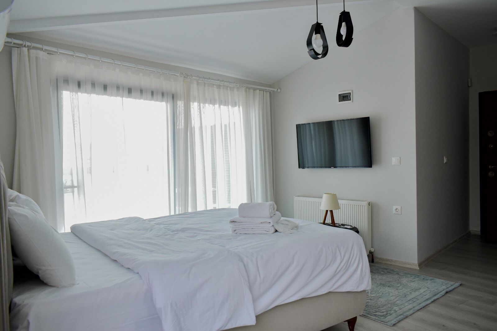 Green Hills Suites 0*