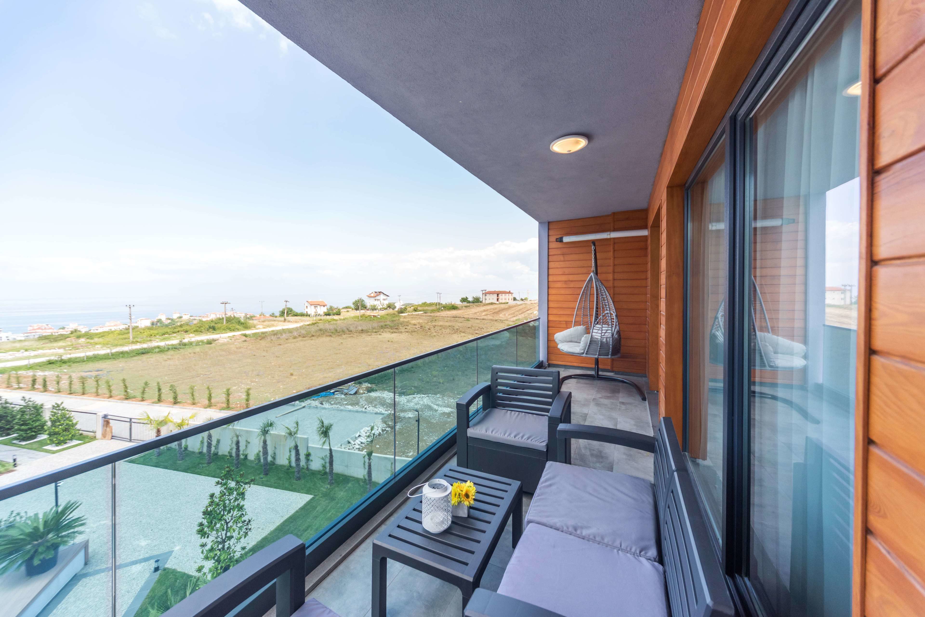 Green Hills Suites 0*