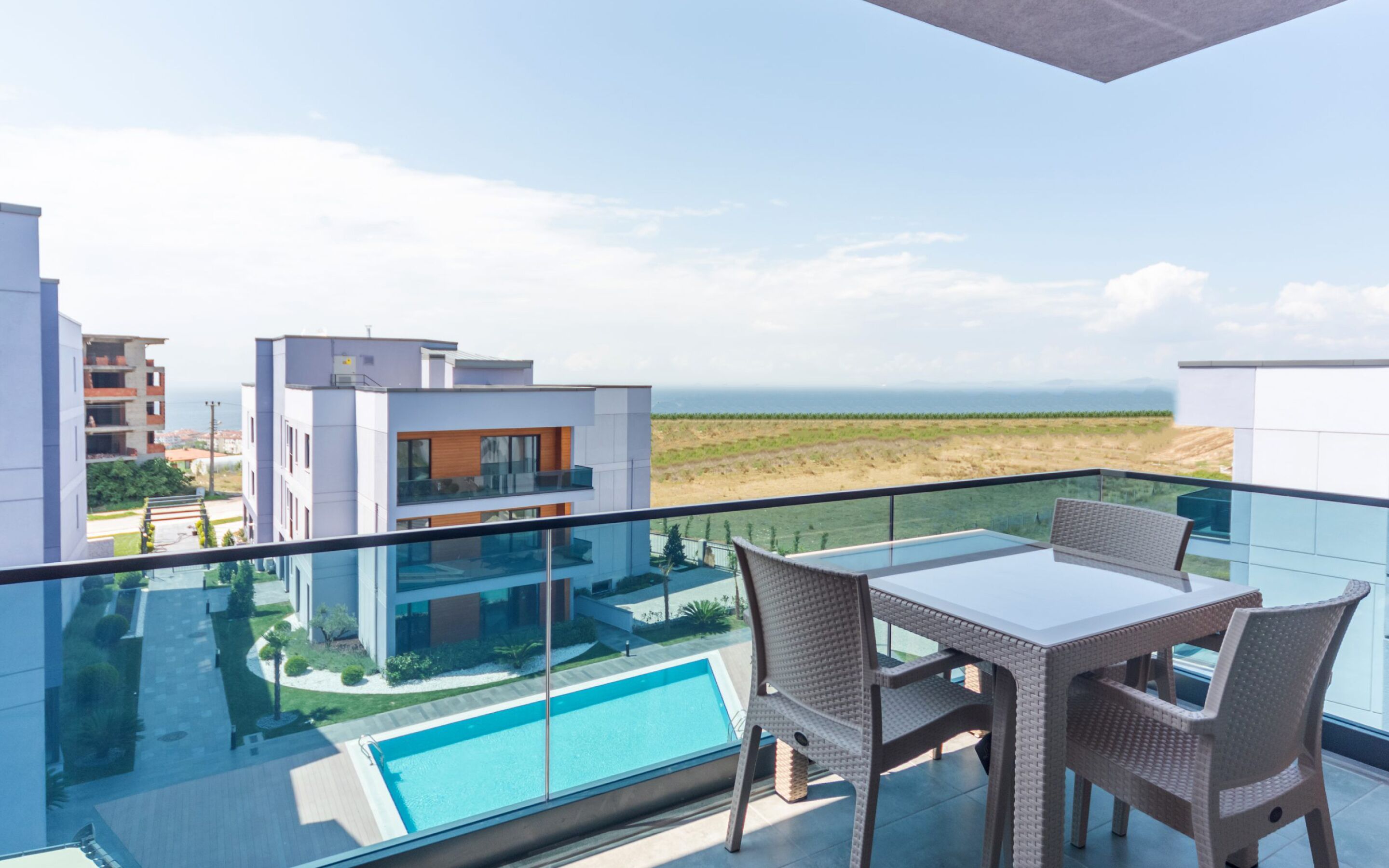 Green Hills Suites 0*