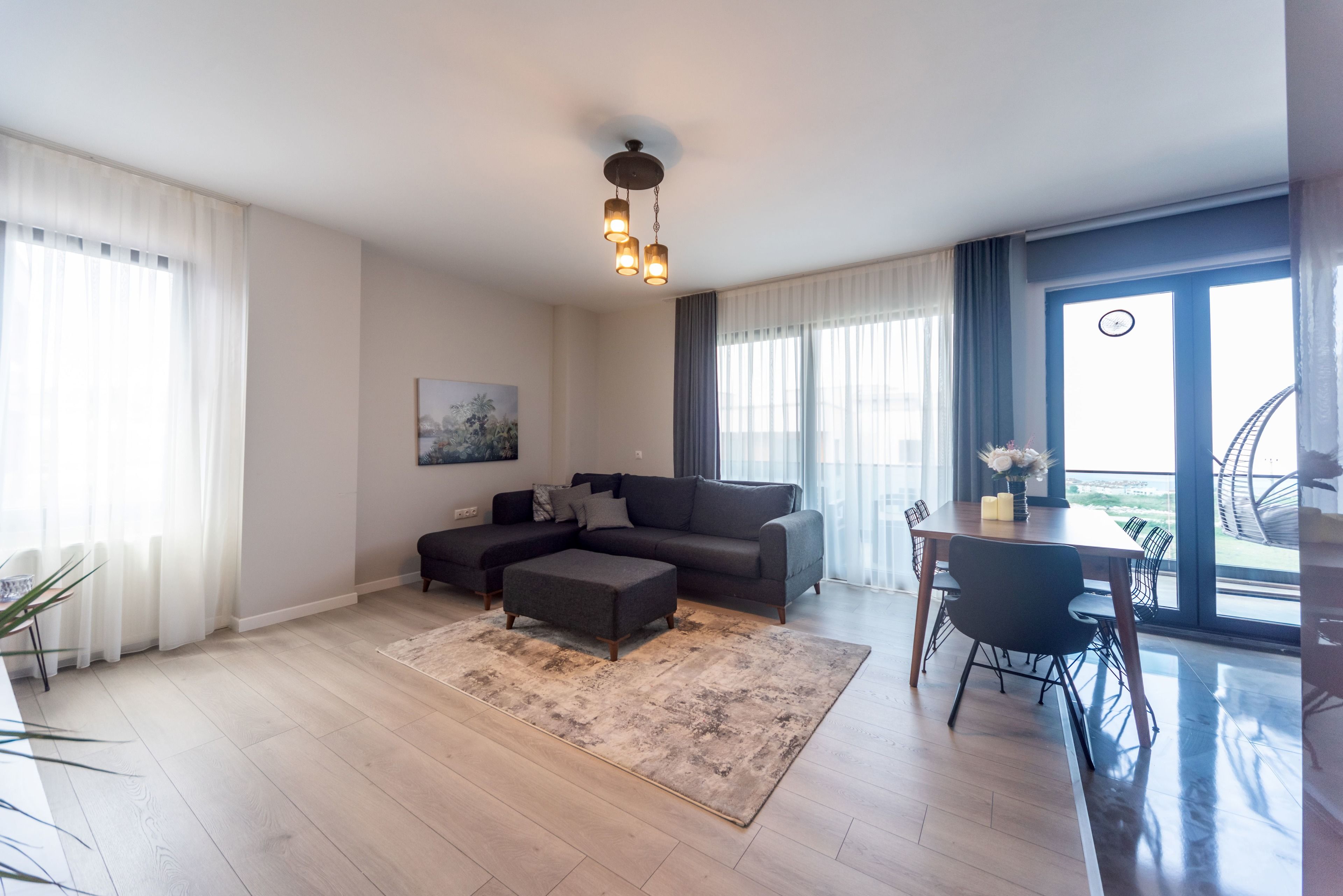 Green Hills Suites 0*