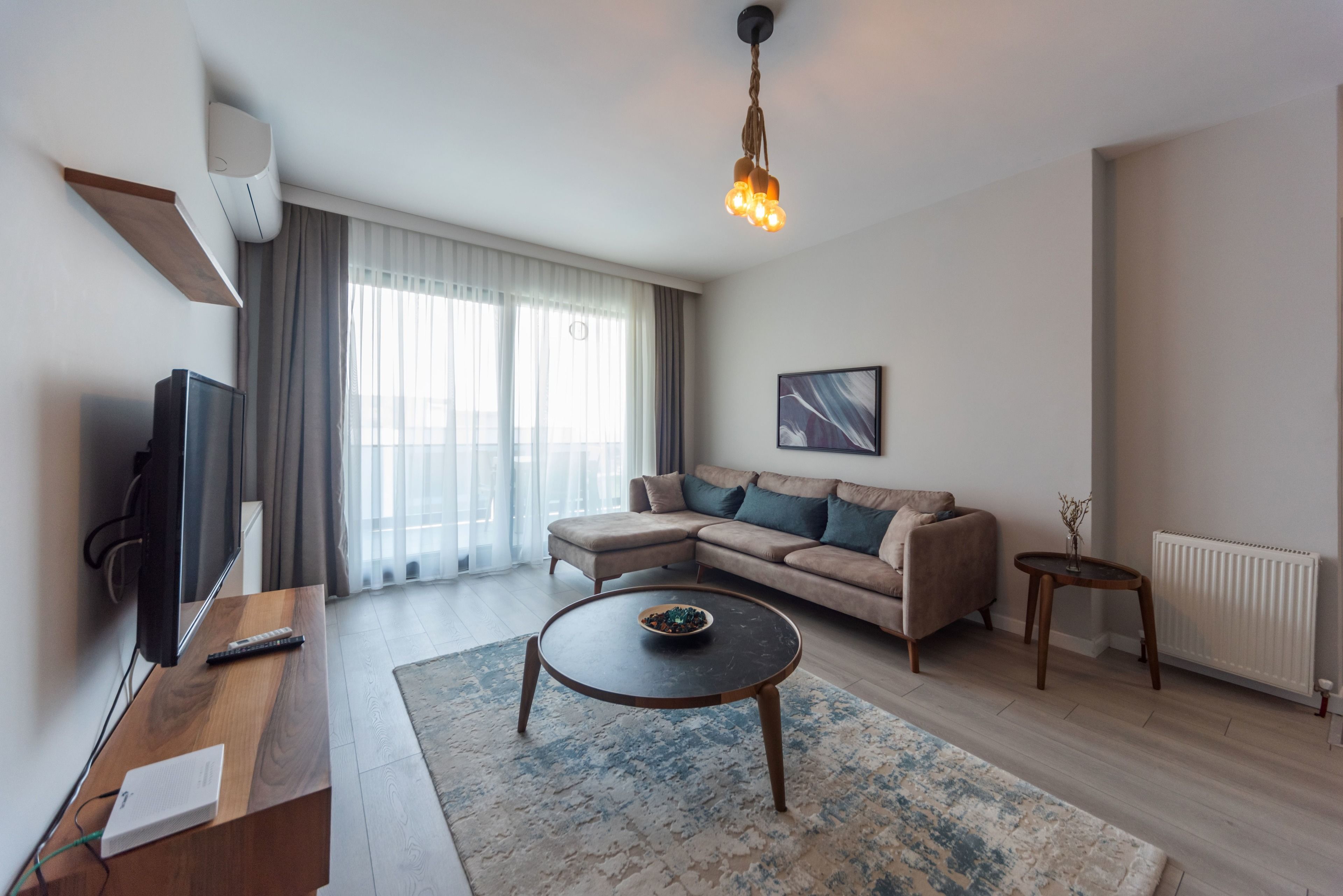 Green Hills Suites 0*