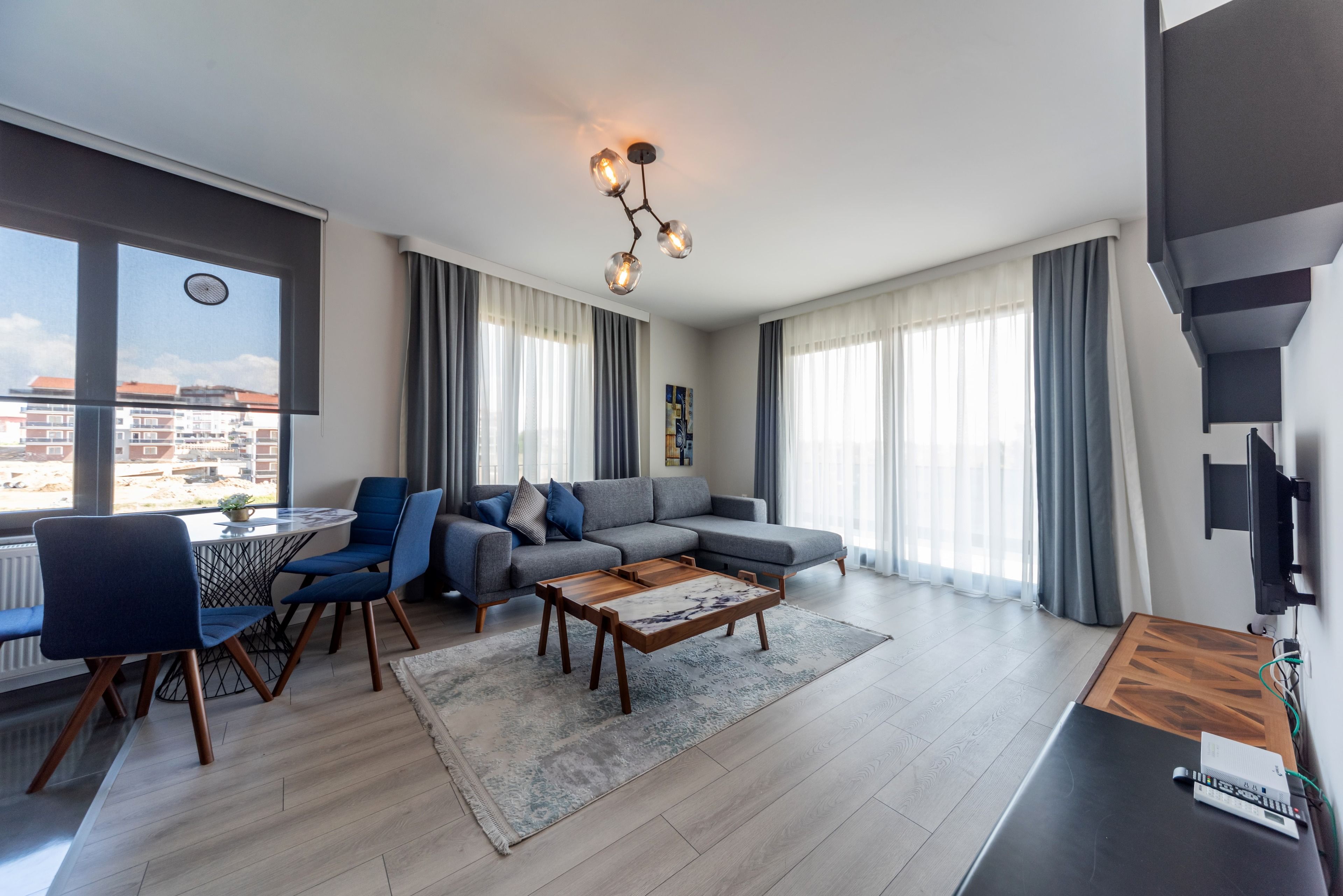 Green Hills Suites 0*