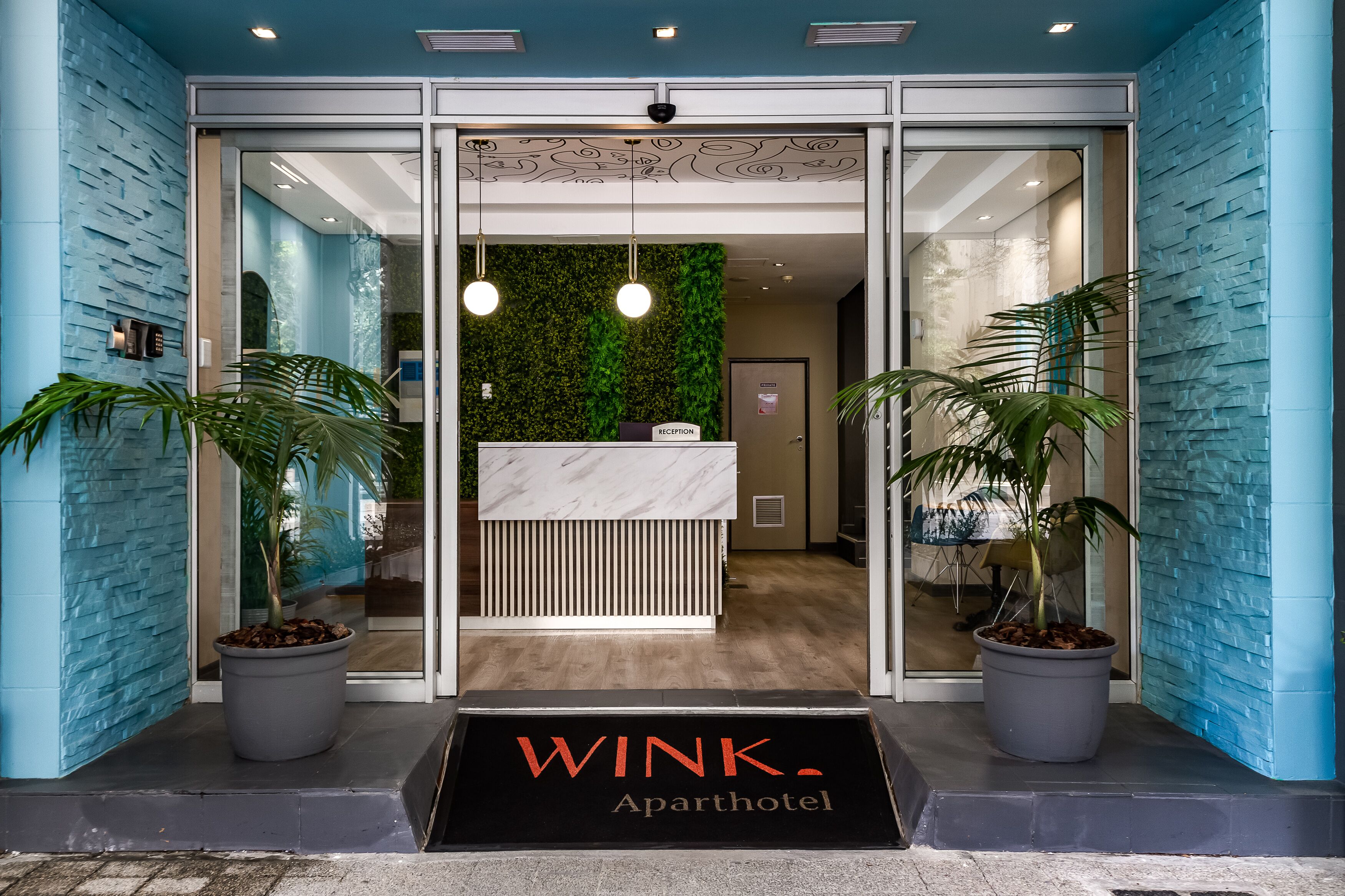 WINK Foreshore 3*