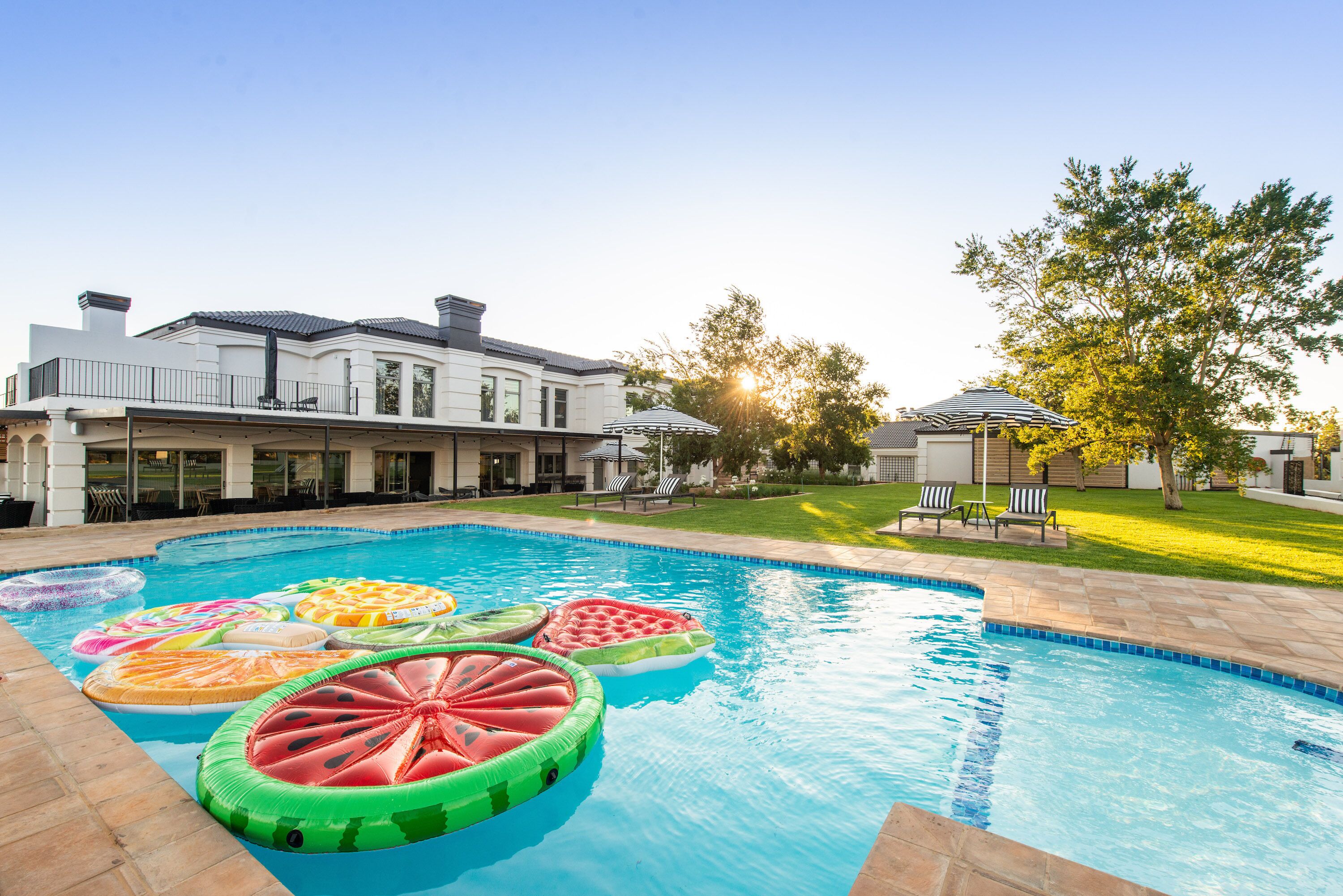 The Feather Hill Boutique Hotel 3*