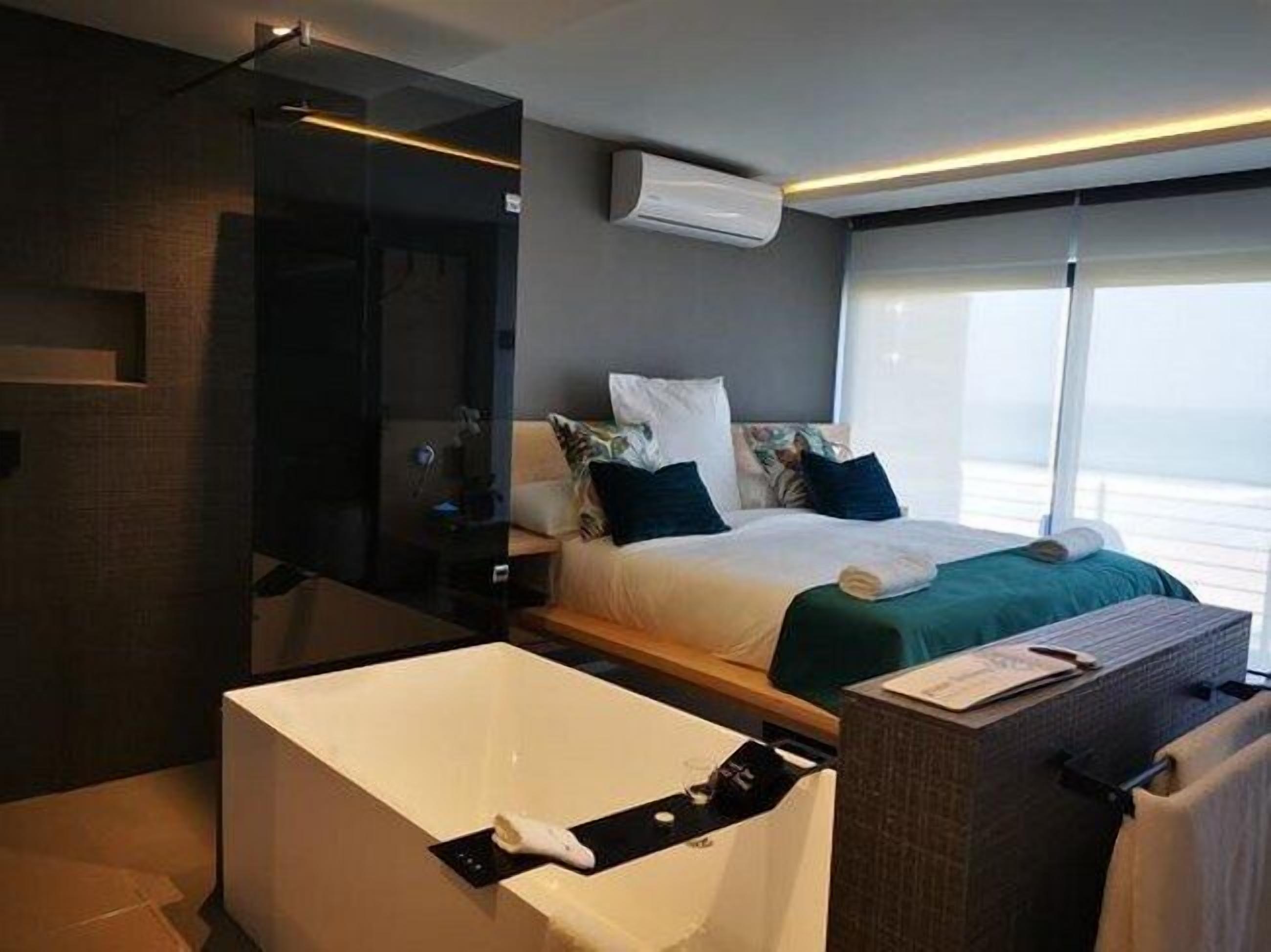 North Star Micro Hotel 3*
