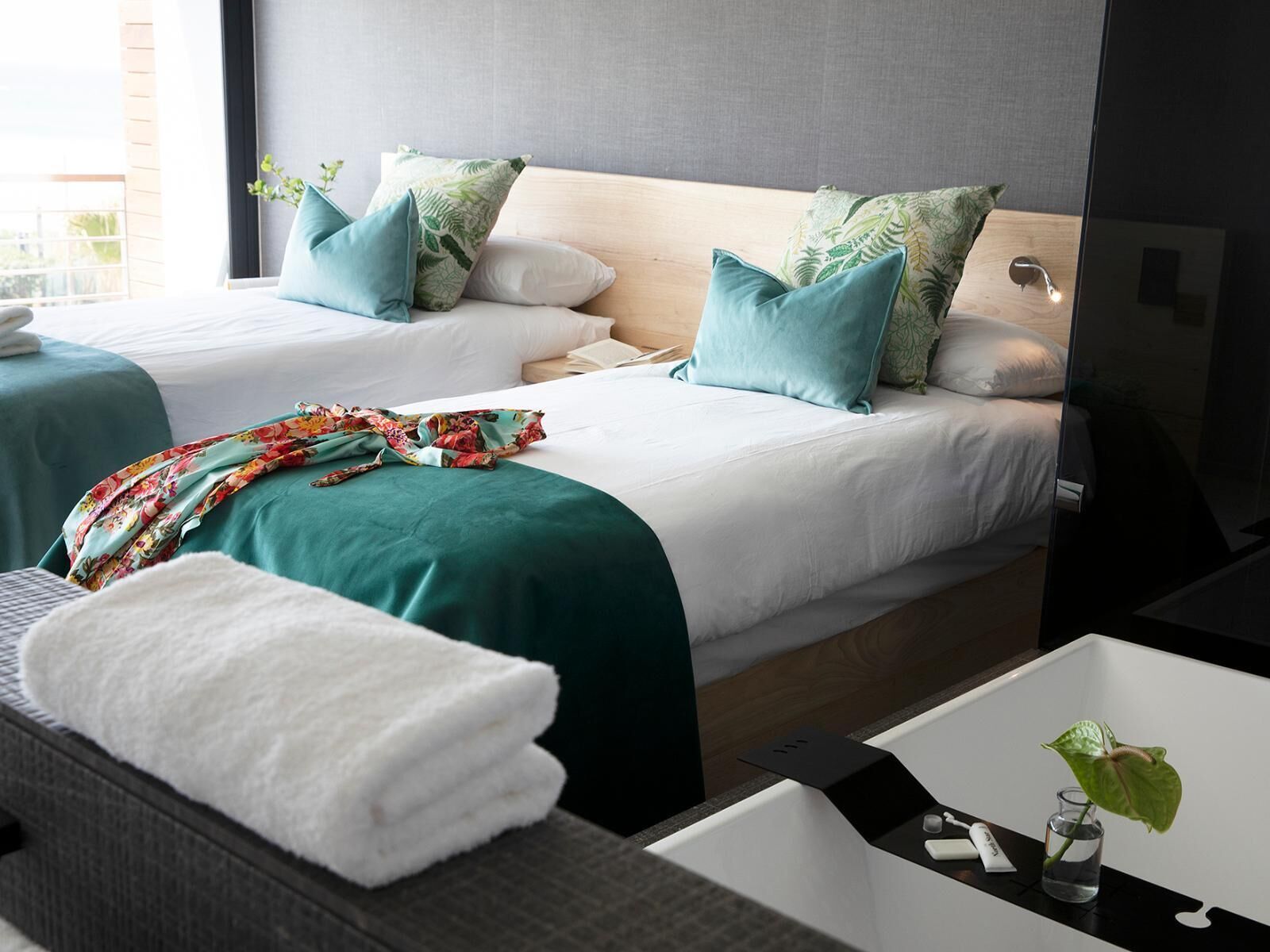 North Star Micro Hotel 3*