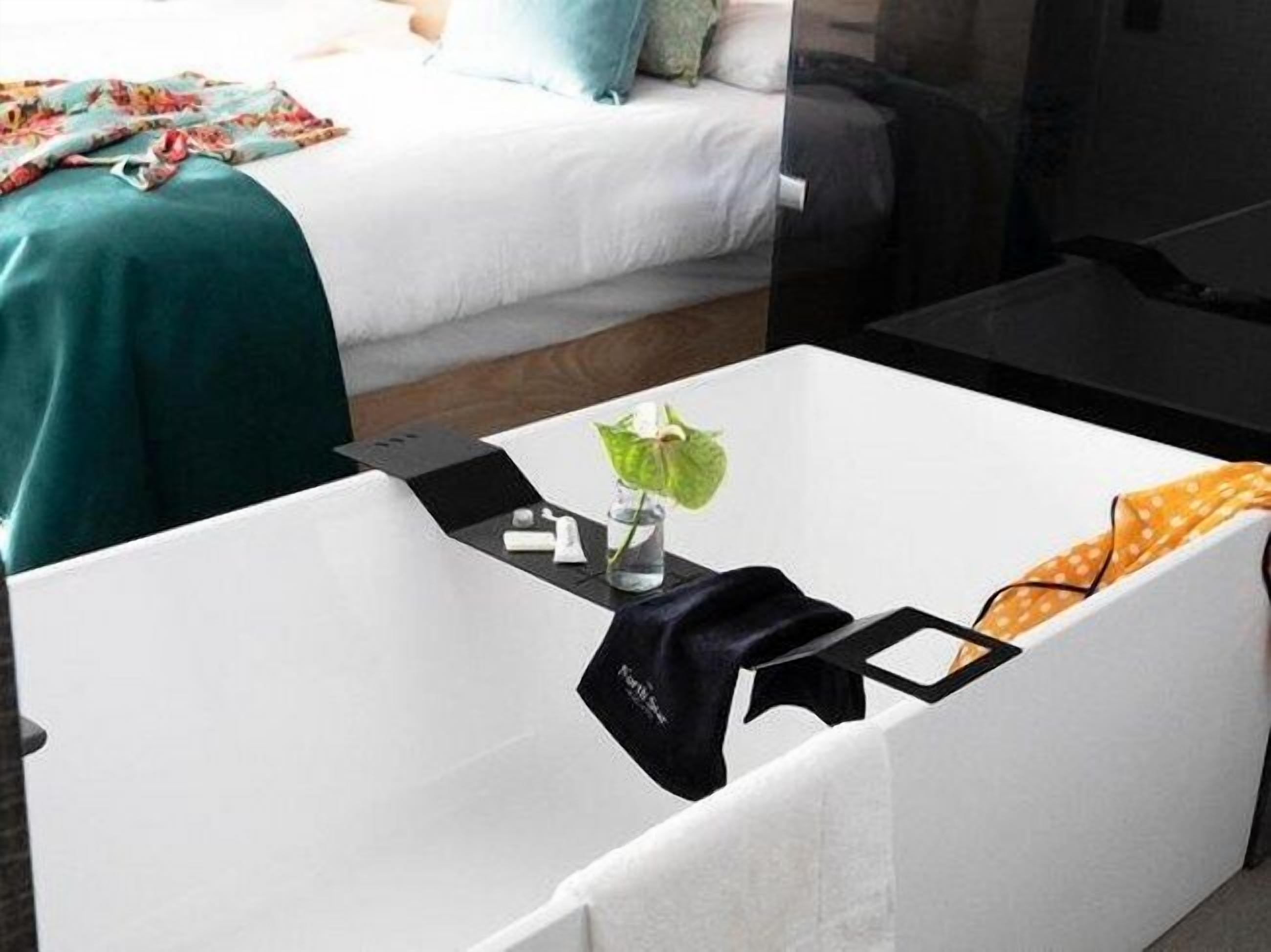 North Star Micro Hotel 3*