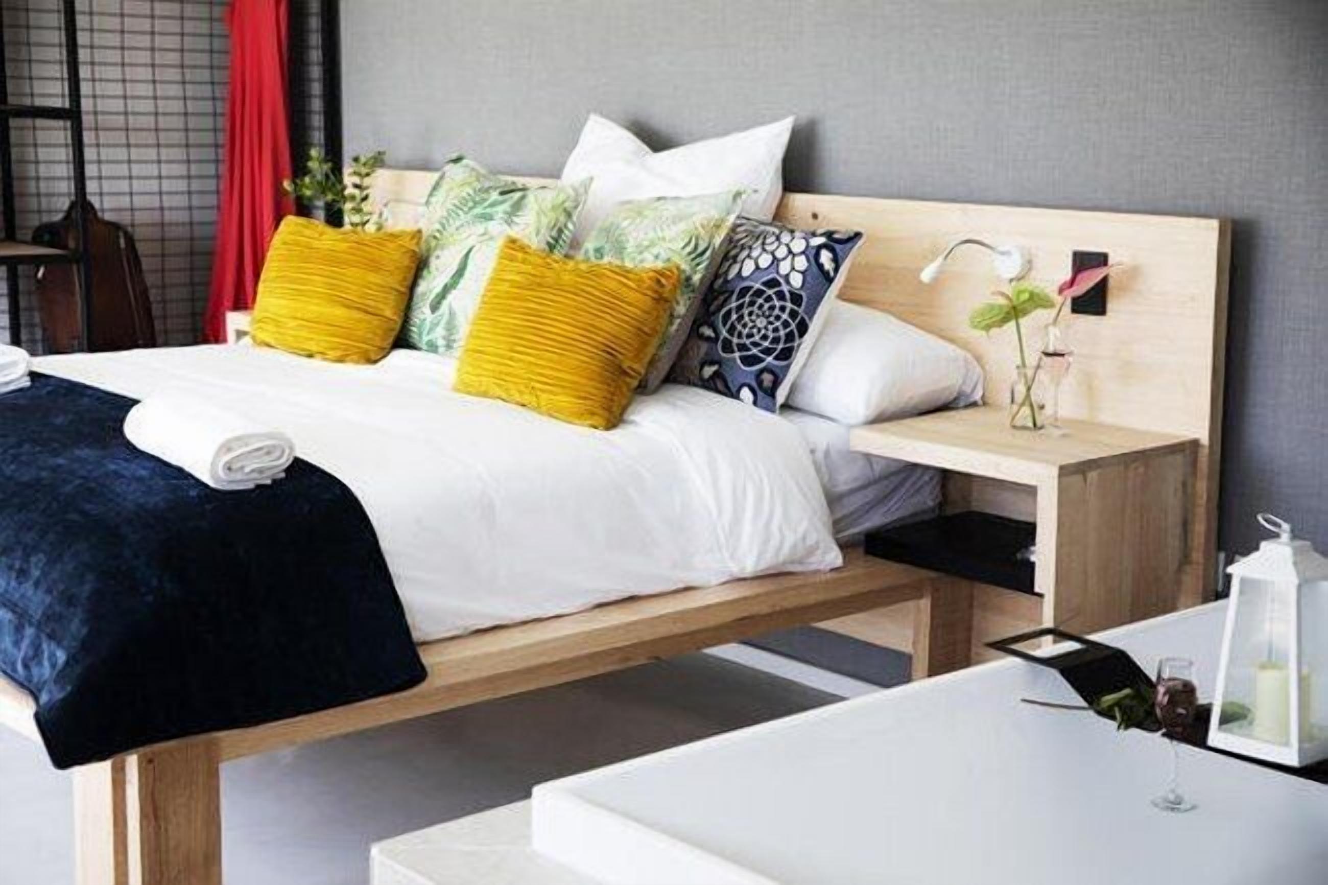 North Star Micro Hotel 3*