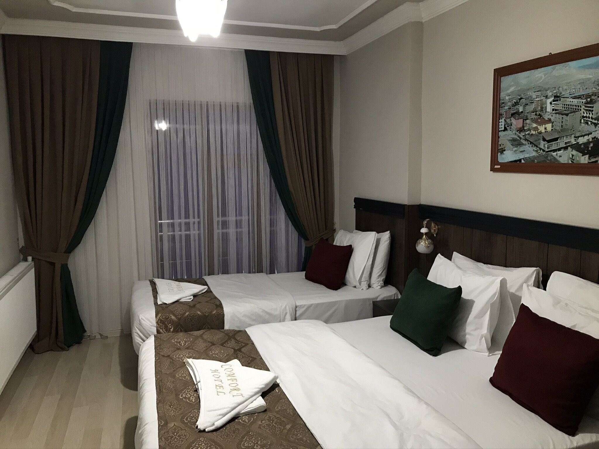 Comfort Hotel Van 0*