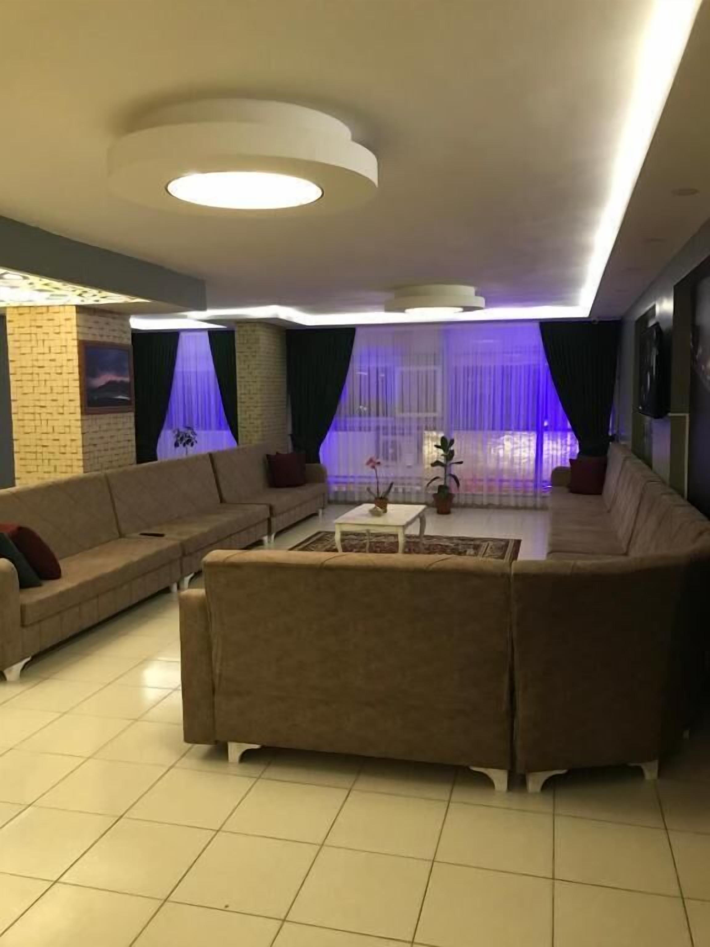 Comfort Hotel Van 0*