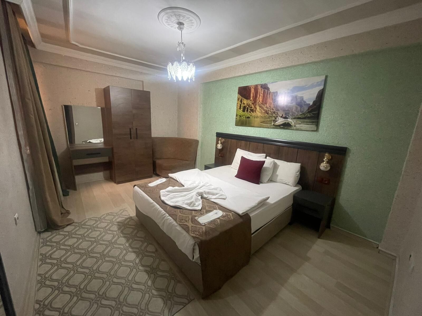 Comfort Hotel Van 0*