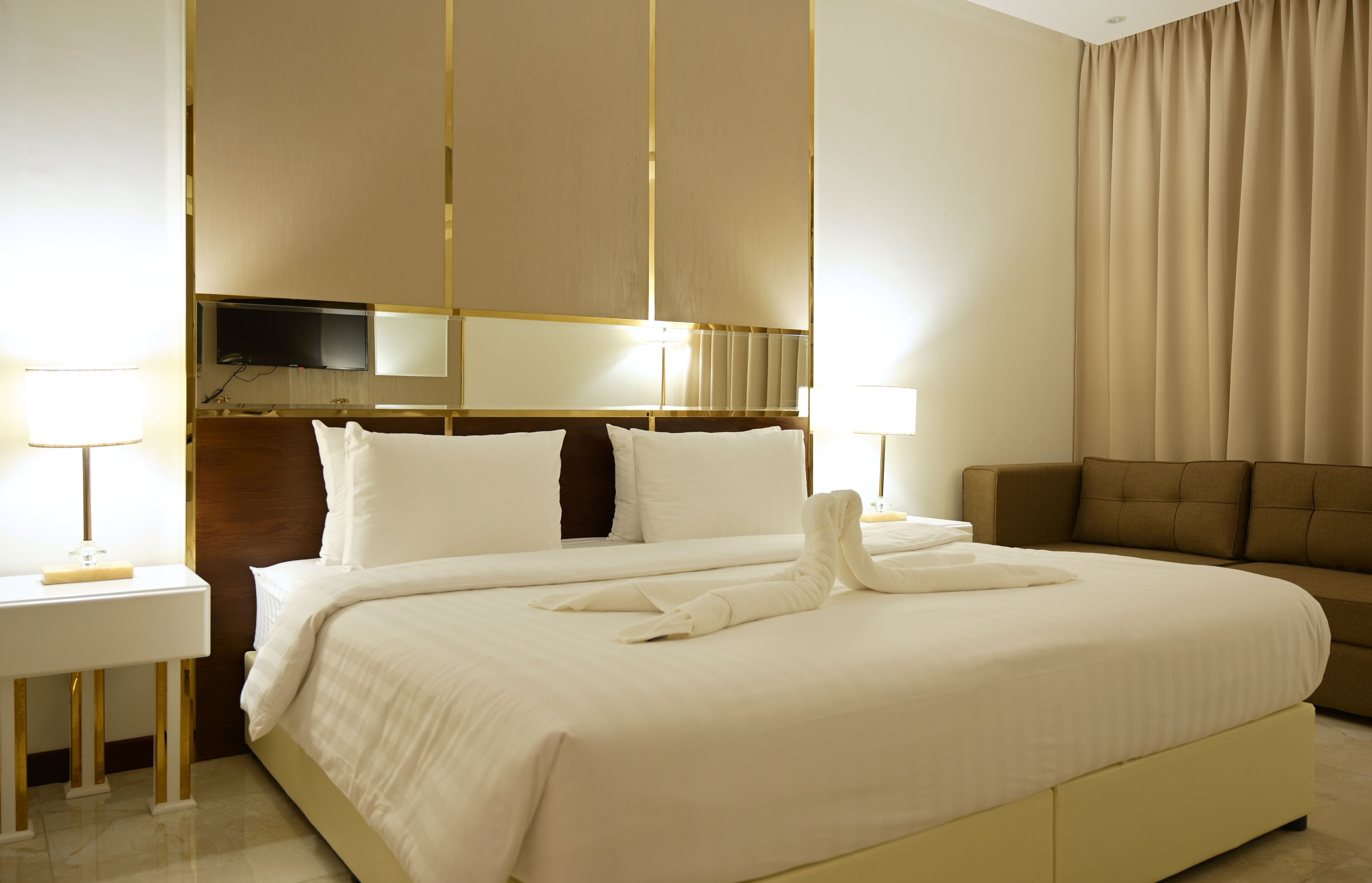 Sela Hotel 0*