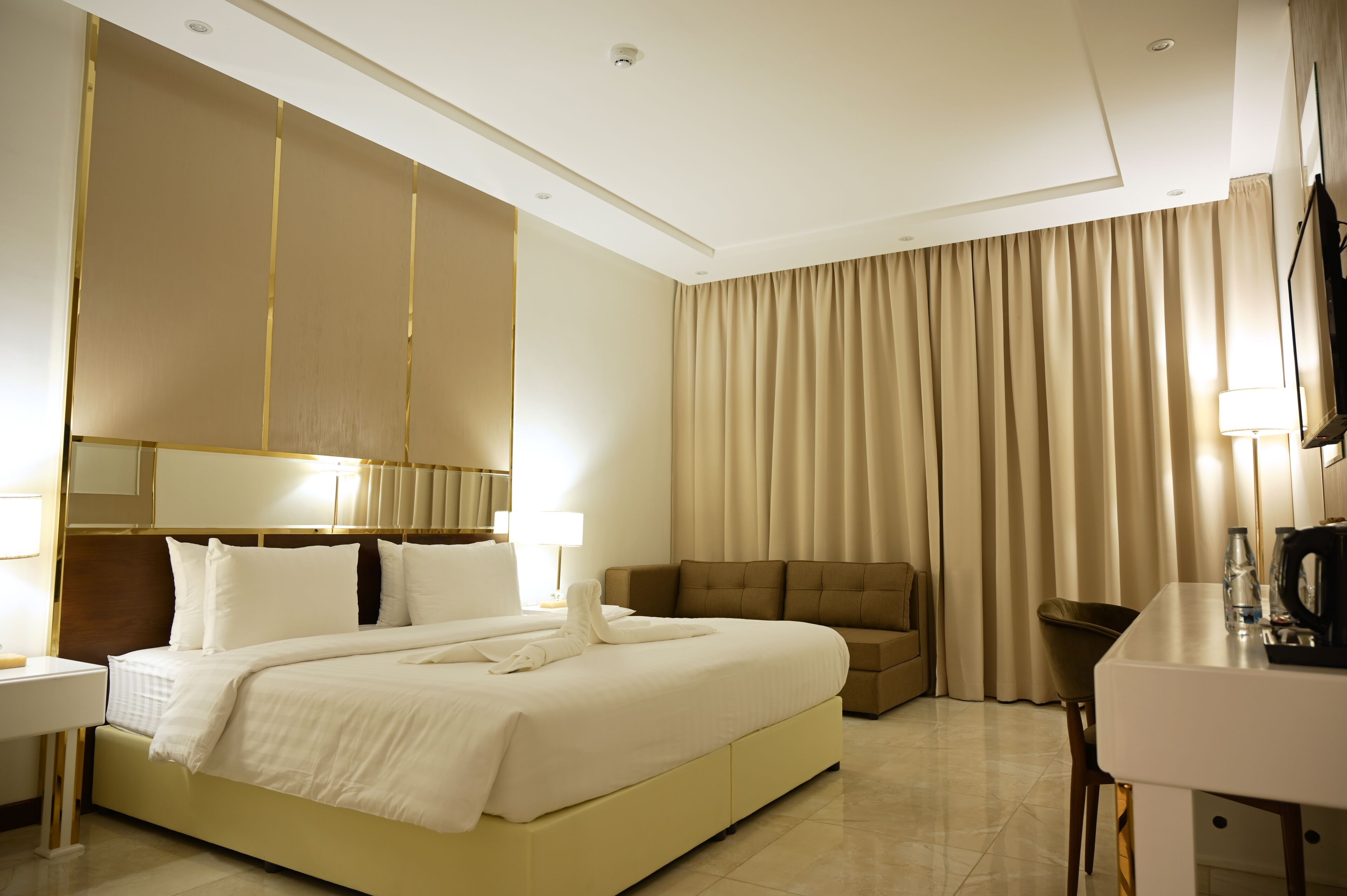 Sela Hotel 0*