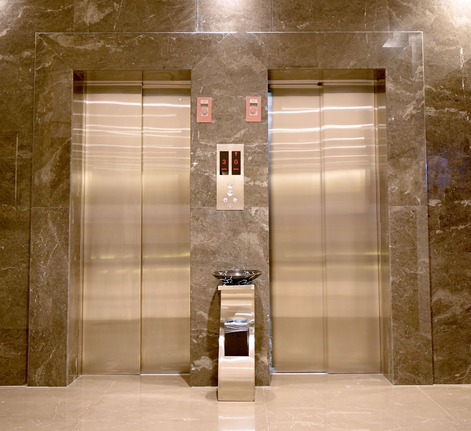 Sela Hotel 0*