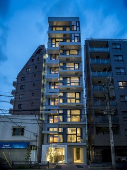 dots. tokyo 2*